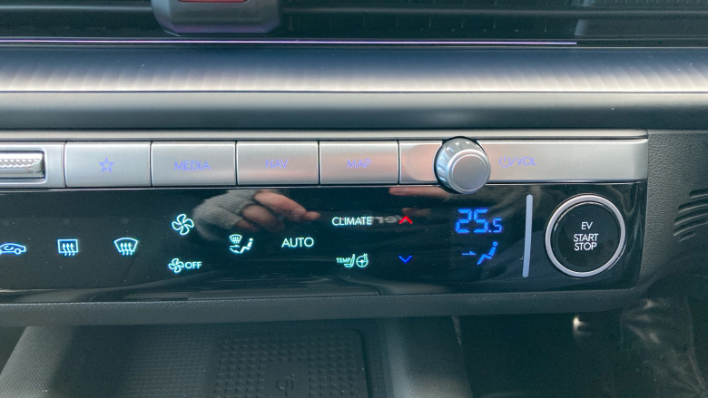 Hyundai IONIQ 6 168kW Premium 77kWh 4dr Auto Electric Saloon